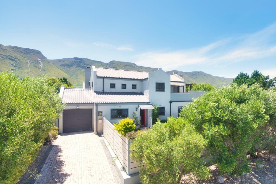 5 Bedroom Property for Sale in Vermont Western Cape